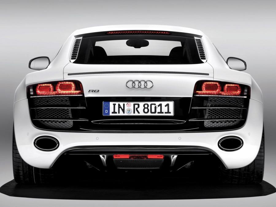  Audi R8 V10 2009 года  (EU) (фото 13 из 40)